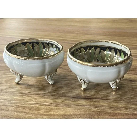 Vintage Nippon Japan Hand Painted Two Footed Small Bowls. lot of 2 - Picture 2 of 16